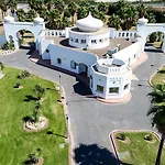Alkalat Hotel 4*