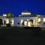 Alkalat Hotel