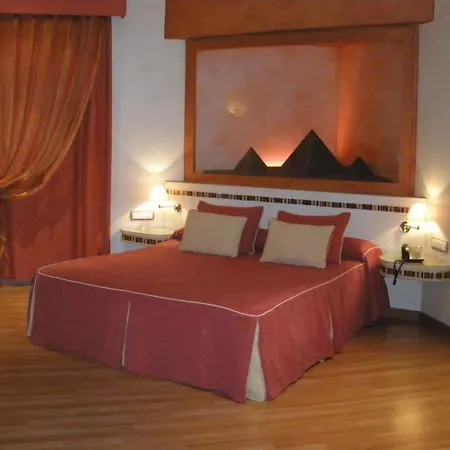 Alkalat Hotel 4*